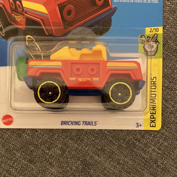Hot Wheels Bricking Trails - Picture 4 of 5